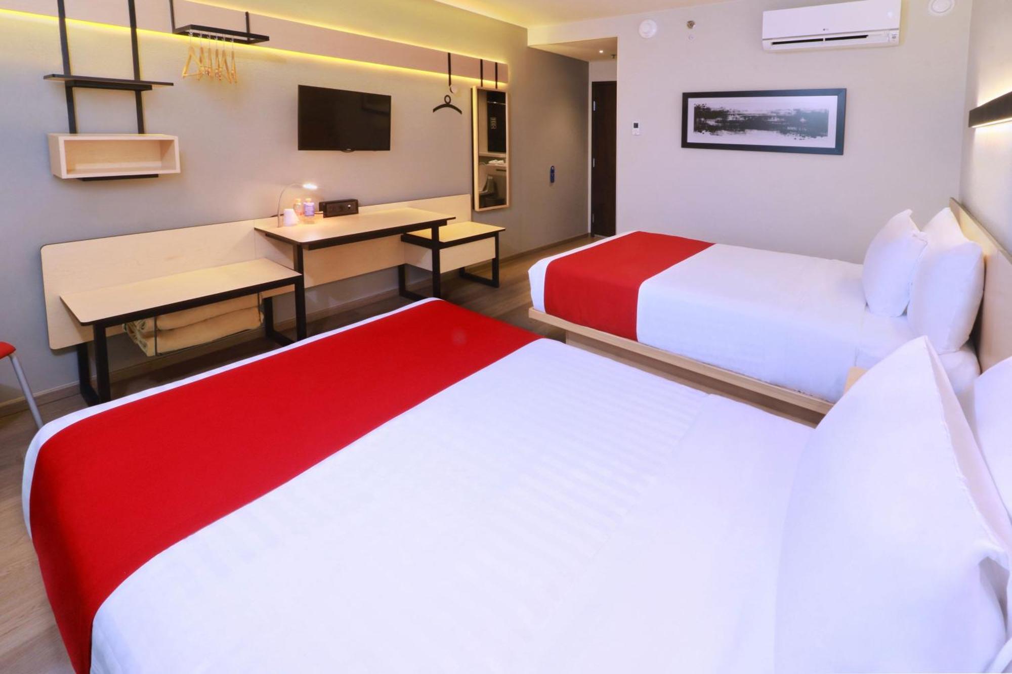 City Express Plus By Marriott Monterrey Galerias Экстерьер фото